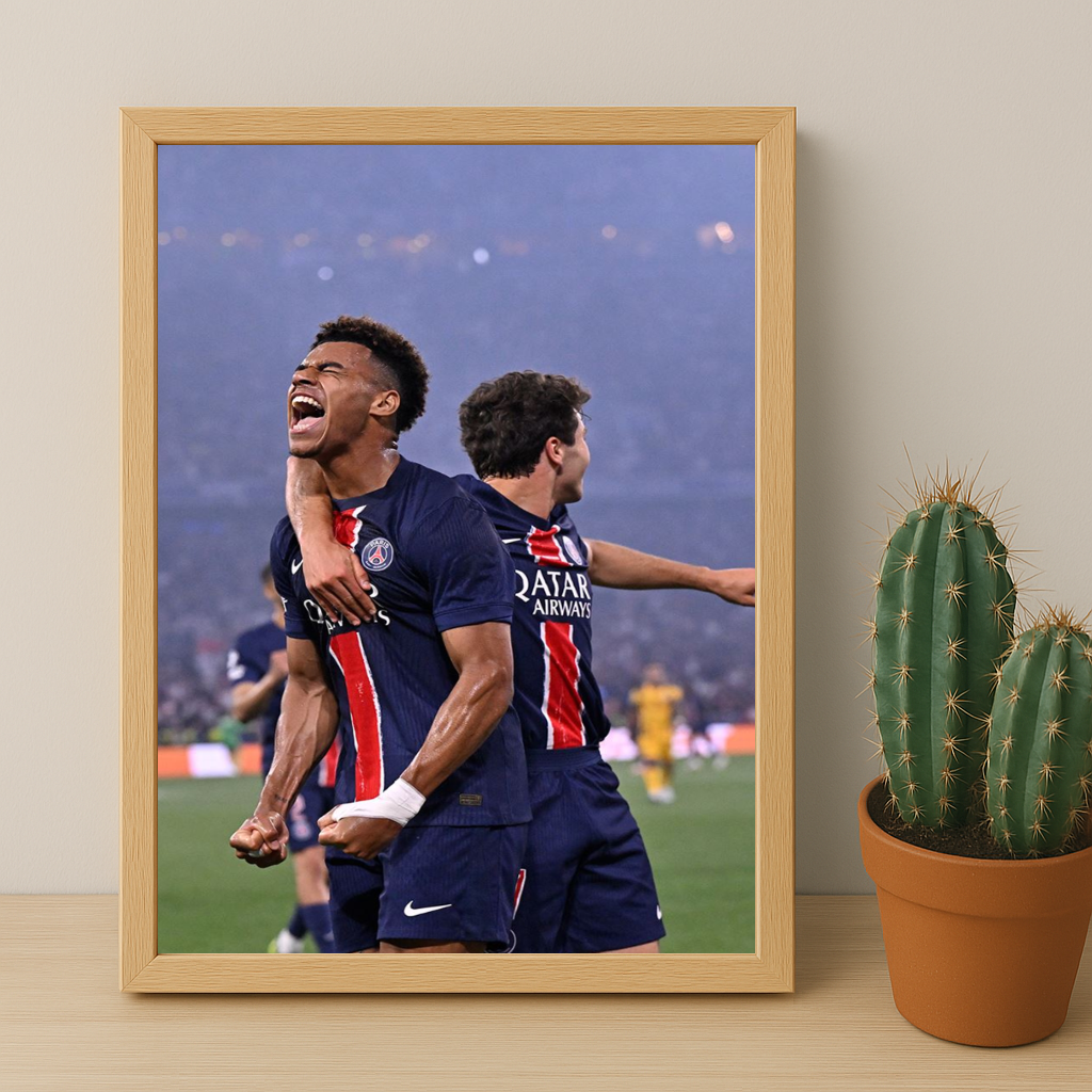 Cadre photo Désiré Doué PSG