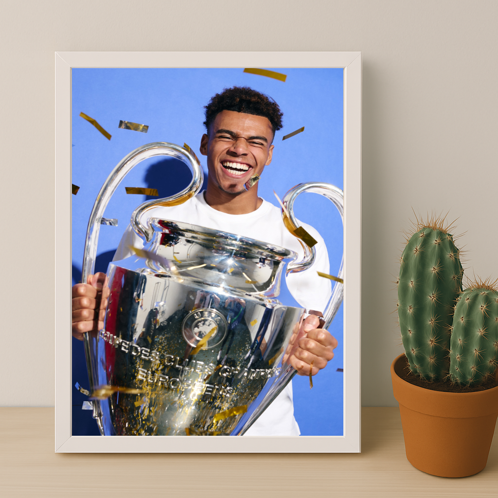 Cadre photo Désiré Doué PSG Ligue des champions