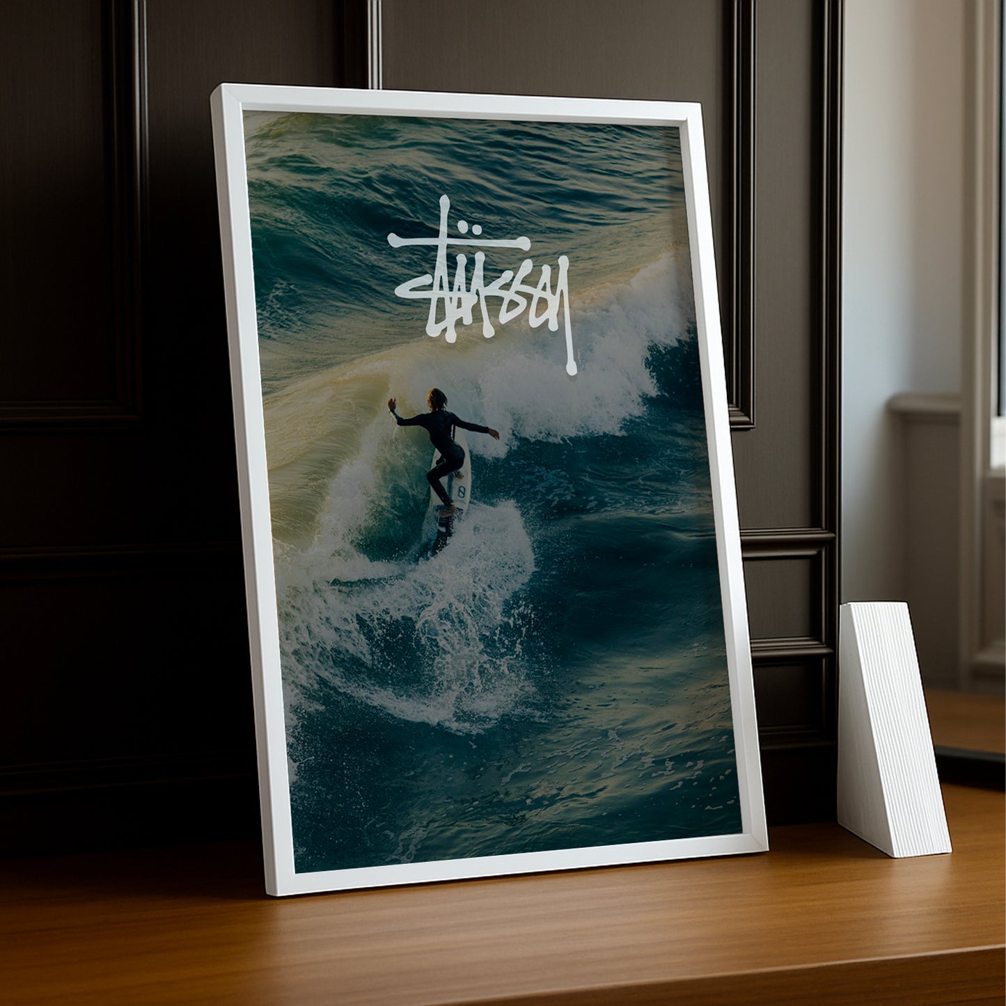 Stüssy - Surfing