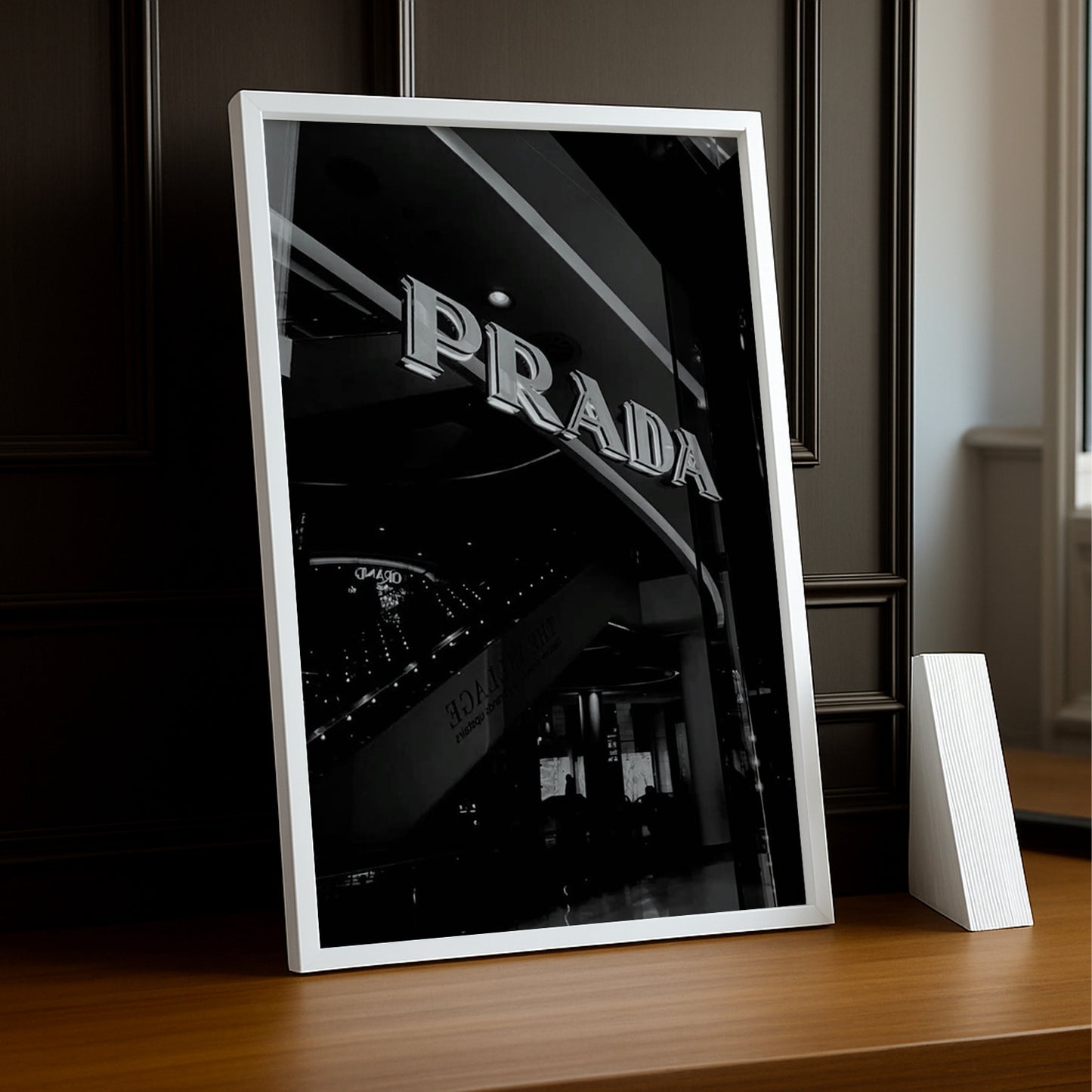 Cadre Photo Prada - Full Black Devanture