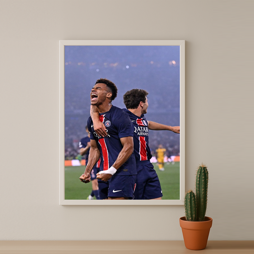 Cadre photo Désiré Doué PSG