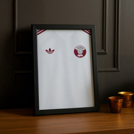 Cadre Photo Maillot Qatar – Extérieur Coupe du Monde 2026 TonCadre