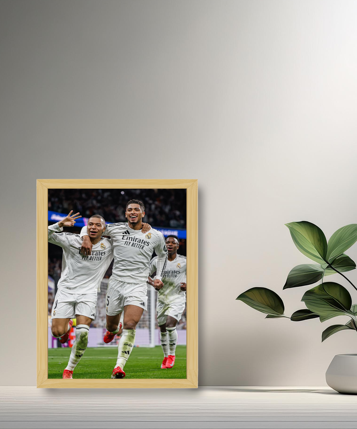 Cadre photo de Mbappé, Bellingham, Vinicius JR