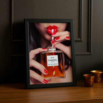 Poster Photo Chanel - Drinking fragrance