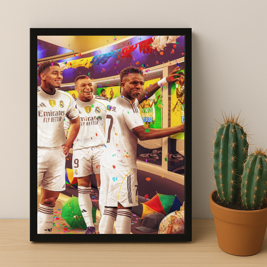 Cadre Photo Mbappé, Vinicius Jr & Bellingham Real Madrid – Affiche HD Encadrée Papier Premium