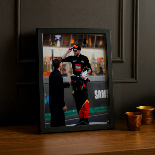 Poster encadrée GP Explorer - Squeezie Podium