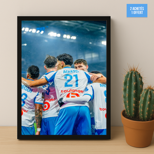 Poster encadrée Olympique de Marseille - Aguerd célébration