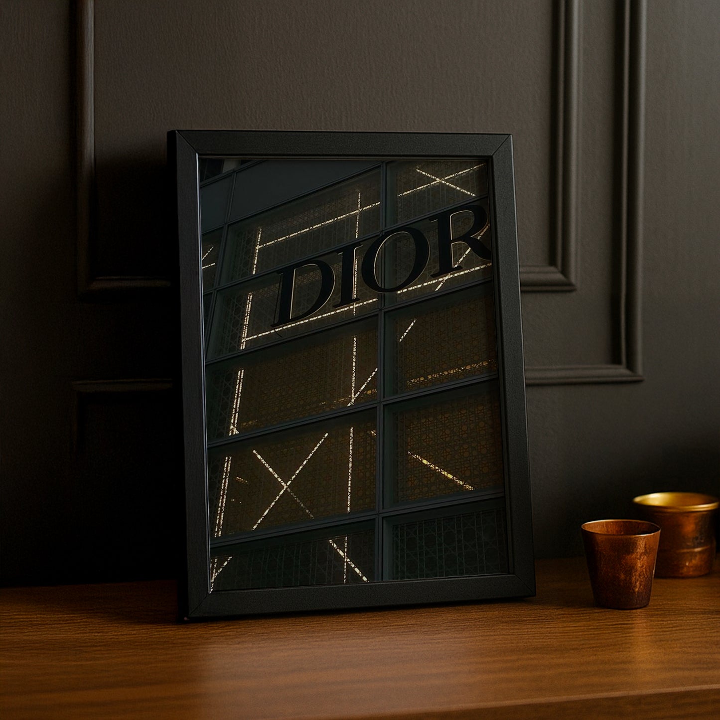 Cadre photo Dior logo by night