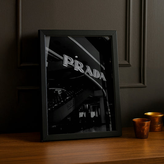 Cadre Photo Prada - Full Black Devanture