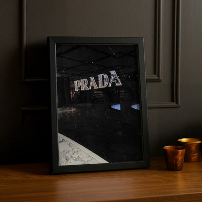 Cadre Photo Prada - Logo Aesthetic