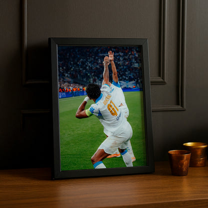 Poster encadrée Olympique de Marseille - Célébration Aubameyang