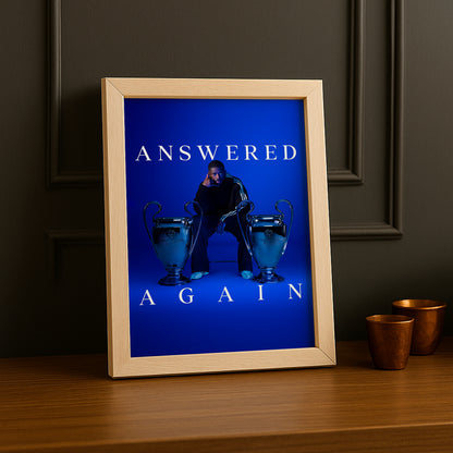 Cadre Photo Dembélé – "Answered Again" Fond Bleu Deux Trophées | PSG Back 2 Back TonCadre