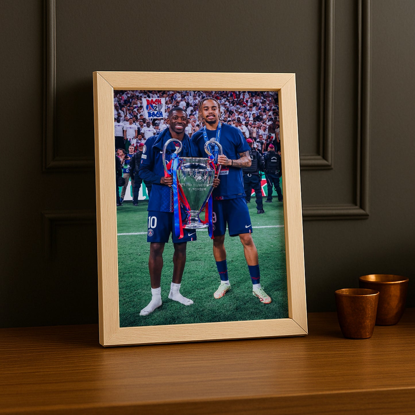 Cadre Photo Dembélé & Barcola – Trophée Champions League 2026 | PSG TonCadre