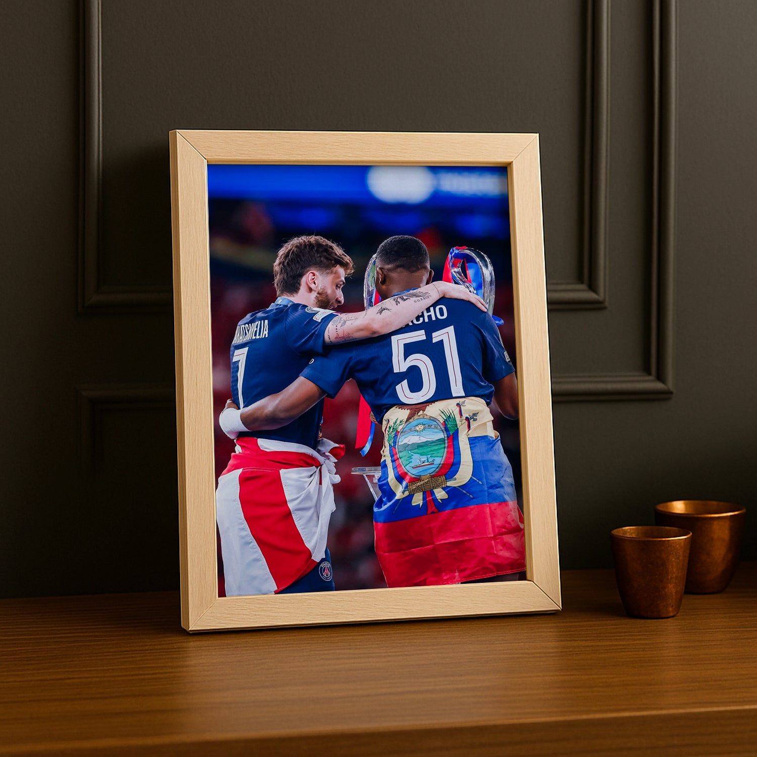 Cadre Photo Kvaratskhelia & Pacho – Champions League 2026 | PSG TonCadre