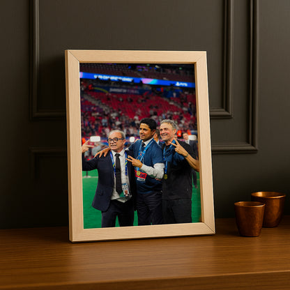 Cadre Photo Nasser & Luis Enrique – Célébration Champions League 2026 | PSG TonCadre