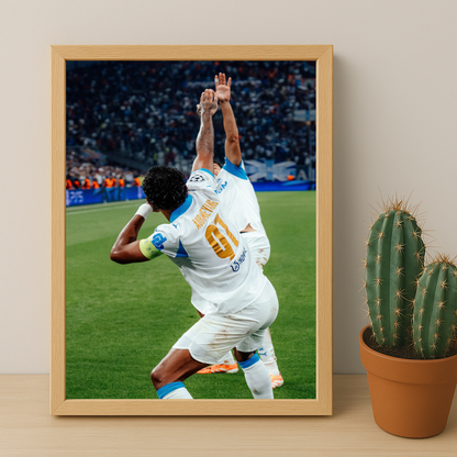 Poster encadrée Olympique de Marseille - Célébration Aubameyang