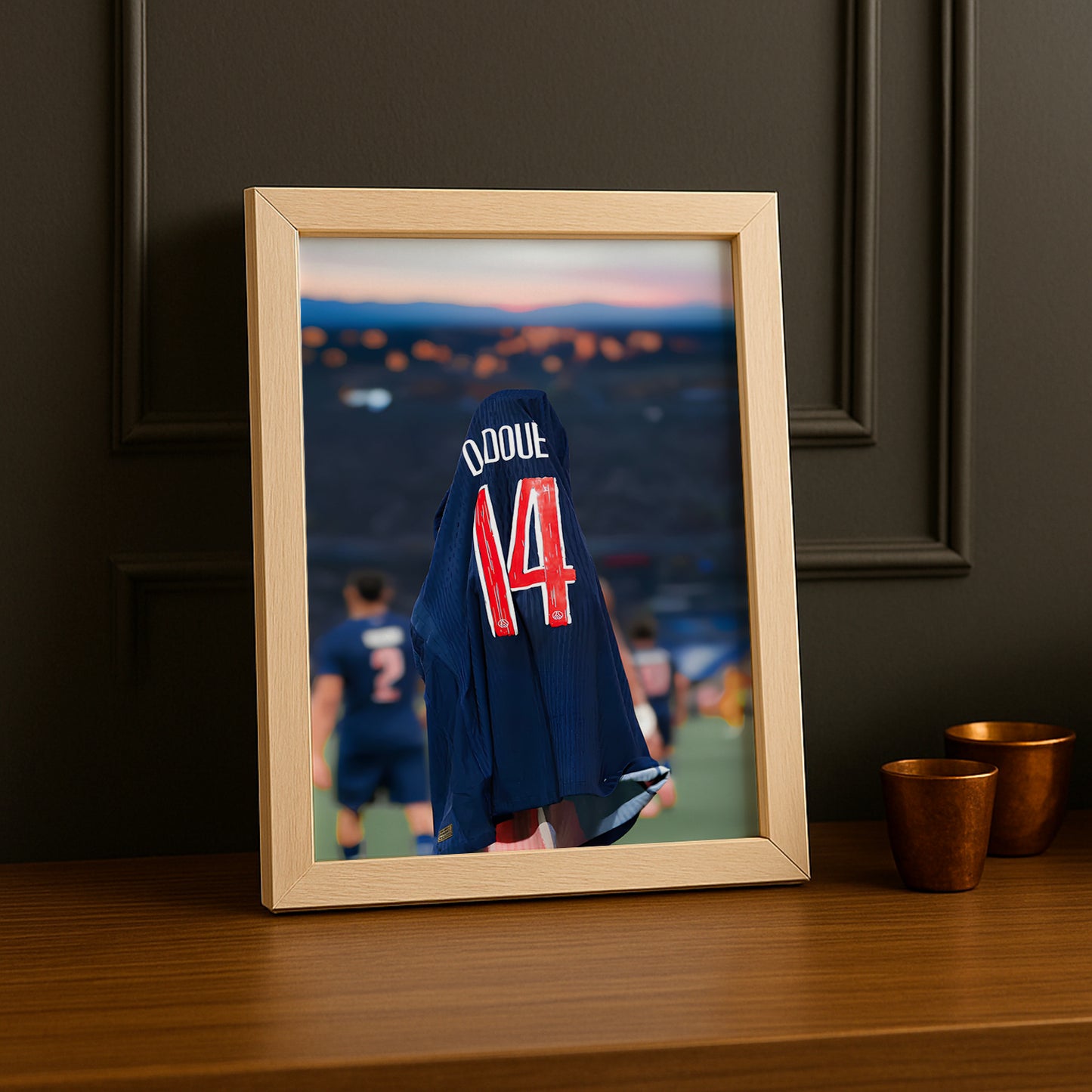 Poster encadrée Paris Saint-Germain - Désiré Doué Maillot