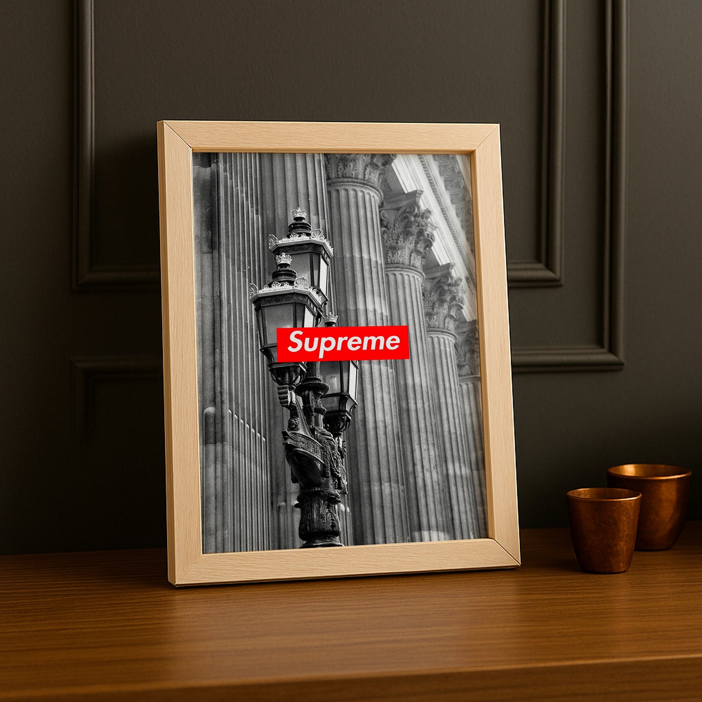 Supreme - Lampadaire