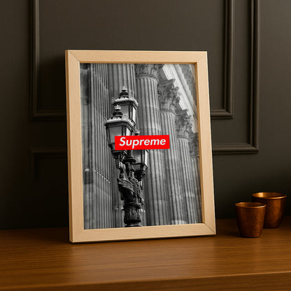Supreme - Lampadaire