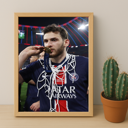 Cadre photo Paris Saint-Germain LDC Kvara