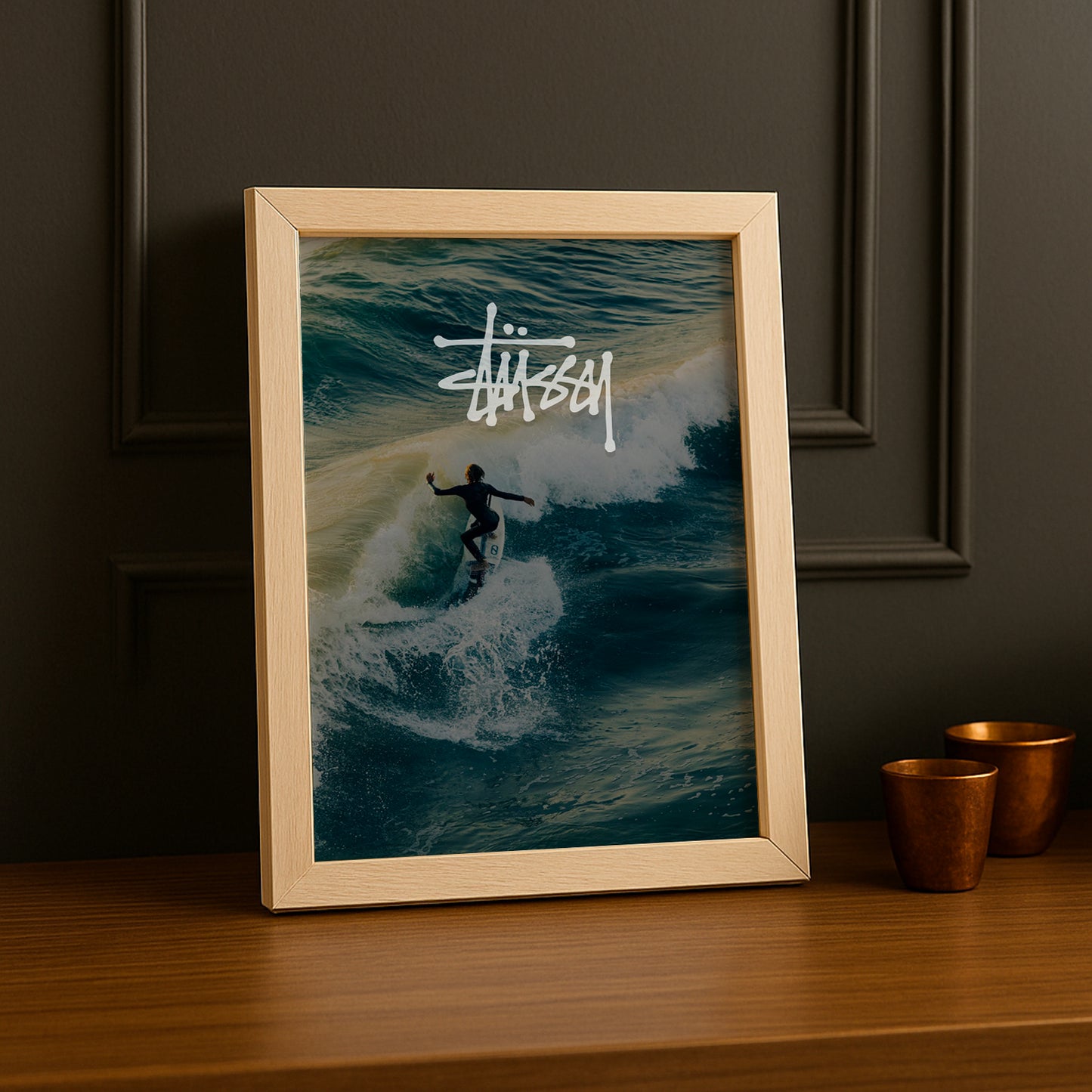 Stüssy - Surfing