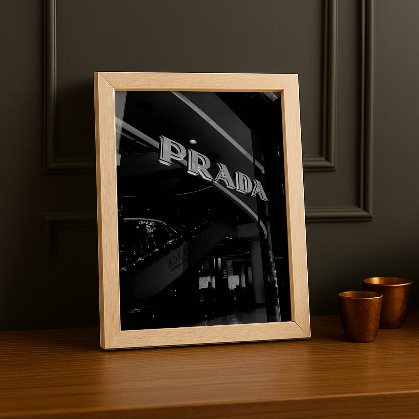 Cadre Photo Prada - Full Black Devanture