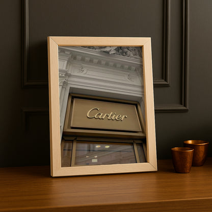 Cadre photo Cartier - Devanture en or
