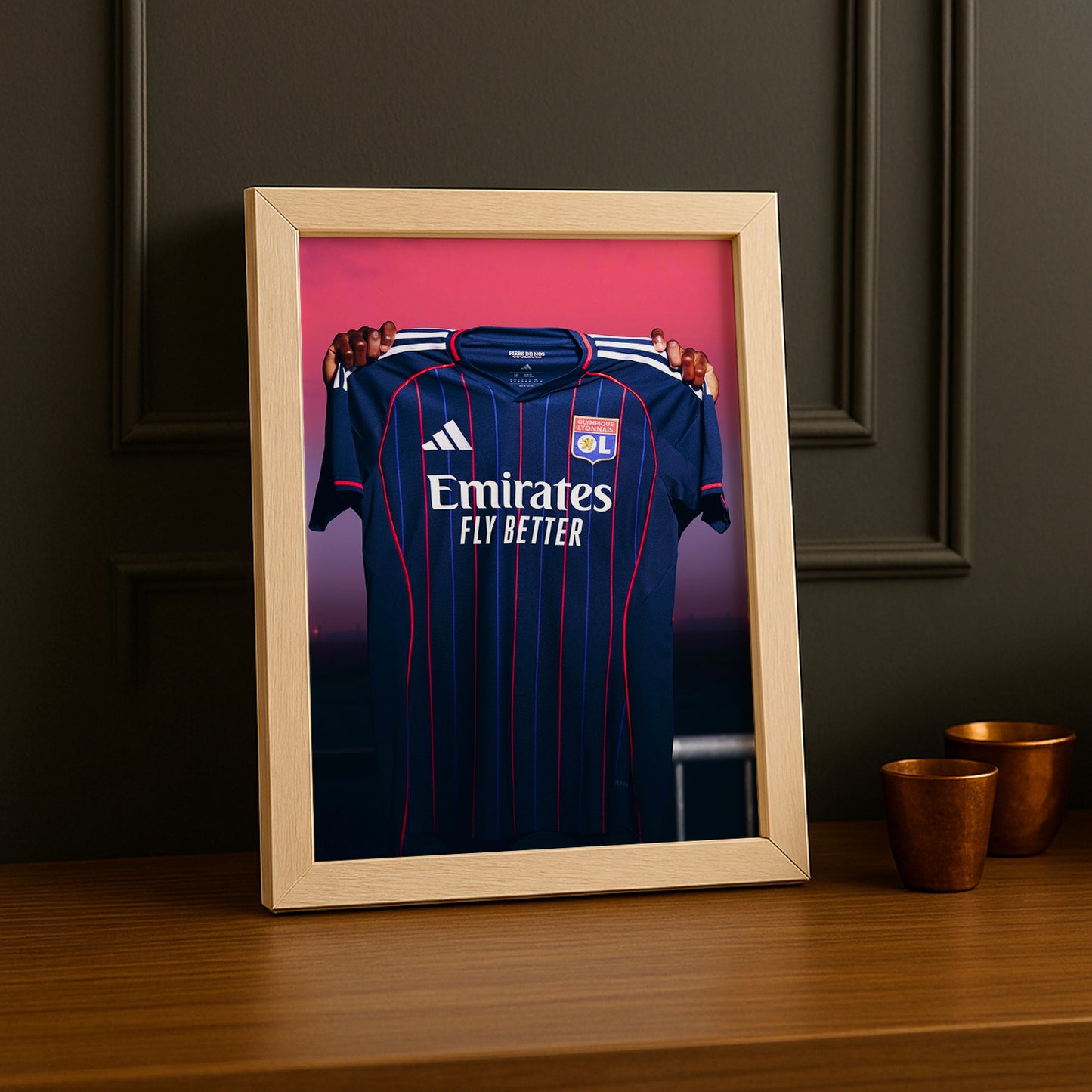 Cadre photo - Maillot Olympique Lyonnais 2026