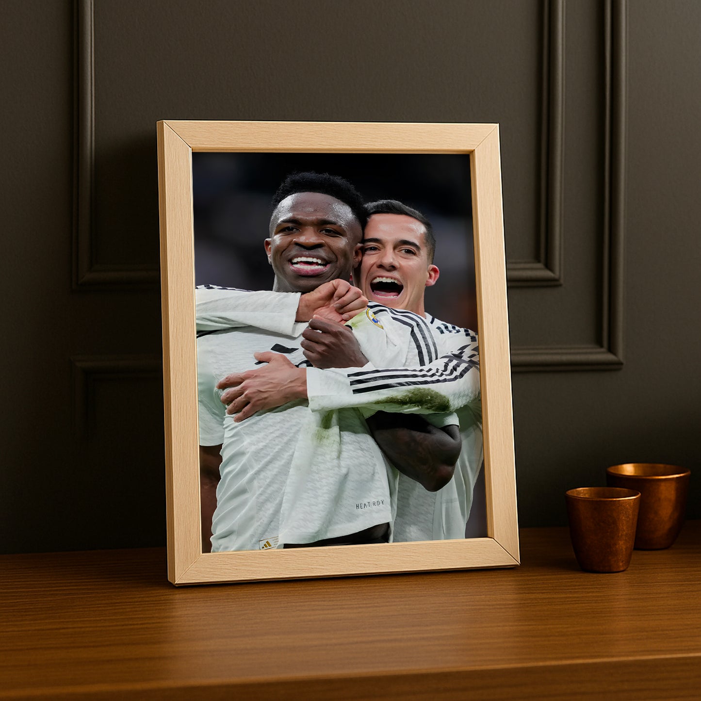 Cadre photo de Vinicius JR x Vasquez