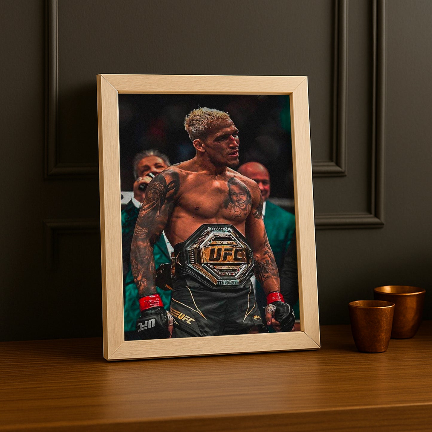 Cadre photo UFC - Charles Oliveira Champion