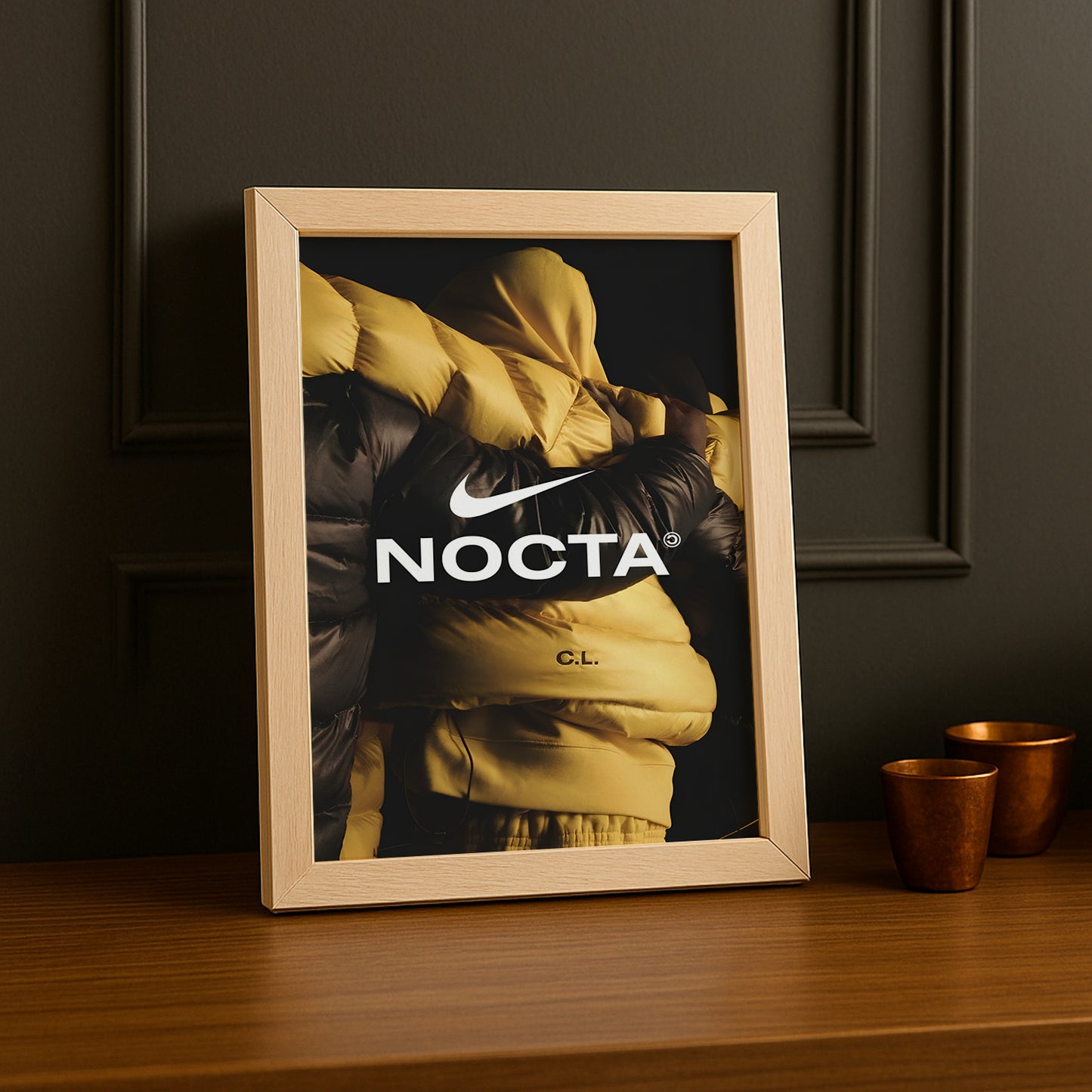 Cadre photo Nocta x Nike jaune