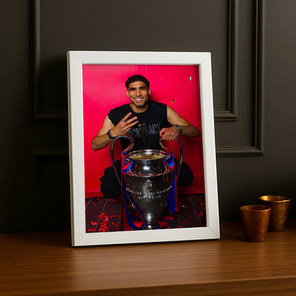 Cadre Photo Hakimi – Back 2 Back Trophée Champions League 2026 Fond Rose | PSG TonCadre
