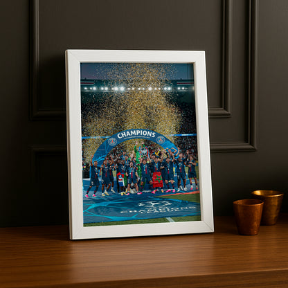 Cadre Photo PSG – Podium Officiel UEFA Champions League Final 2026 | Budapest TonCadre