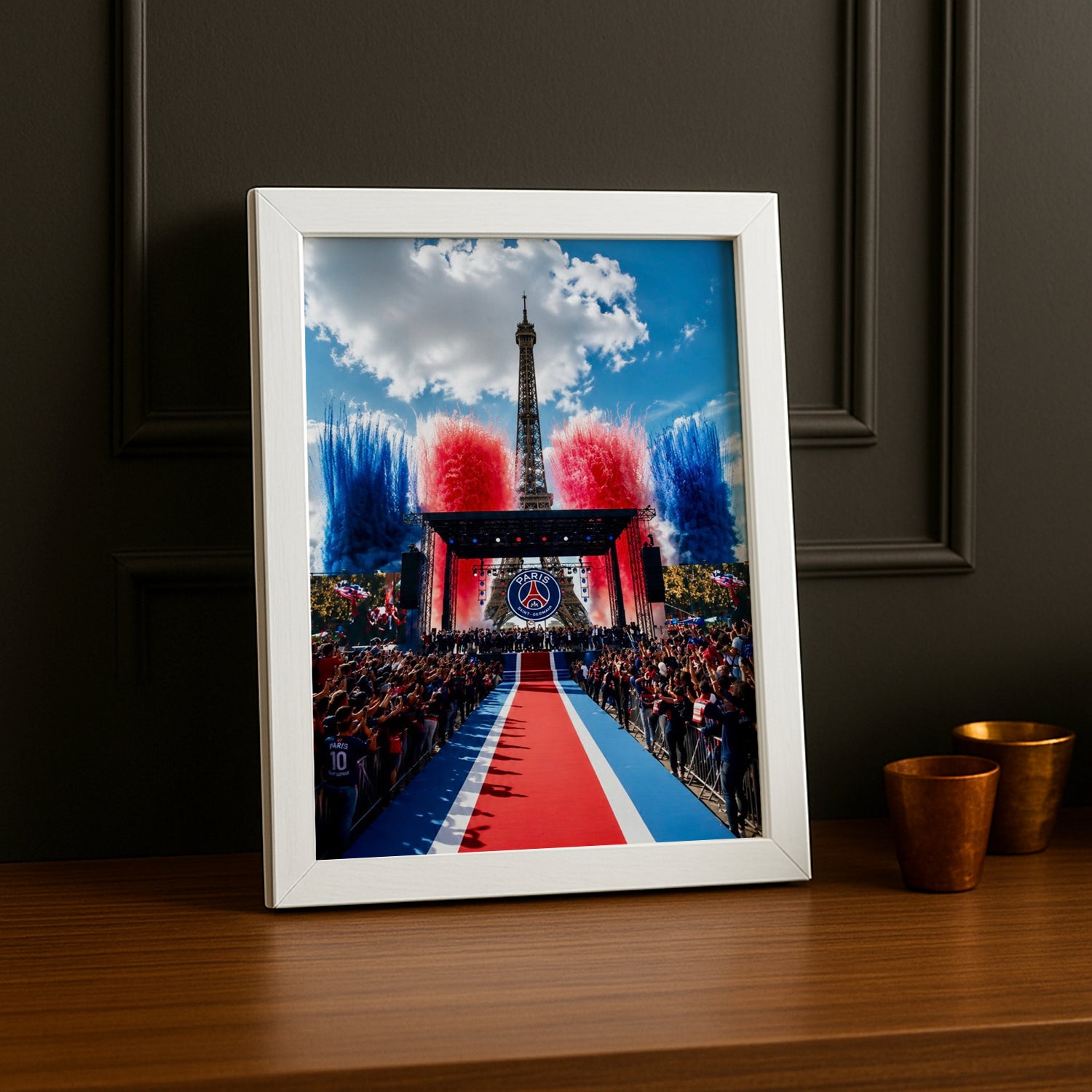 Cadre Photo PSG – Scène Tour Eiffel Tapis Rouge Parade Champions League 2026 TonCadre