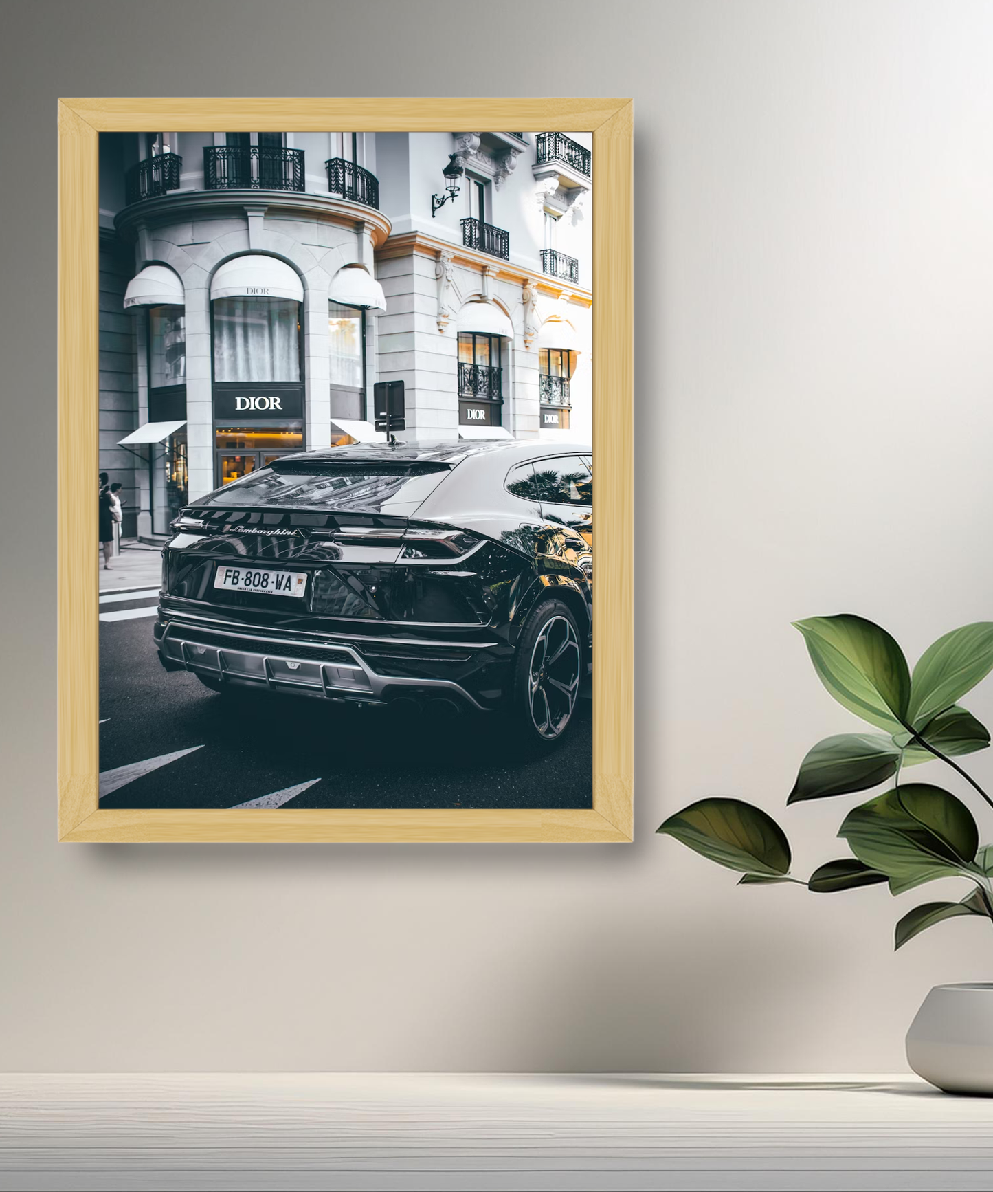 Poster Dior x Lamborghini Urus encadré