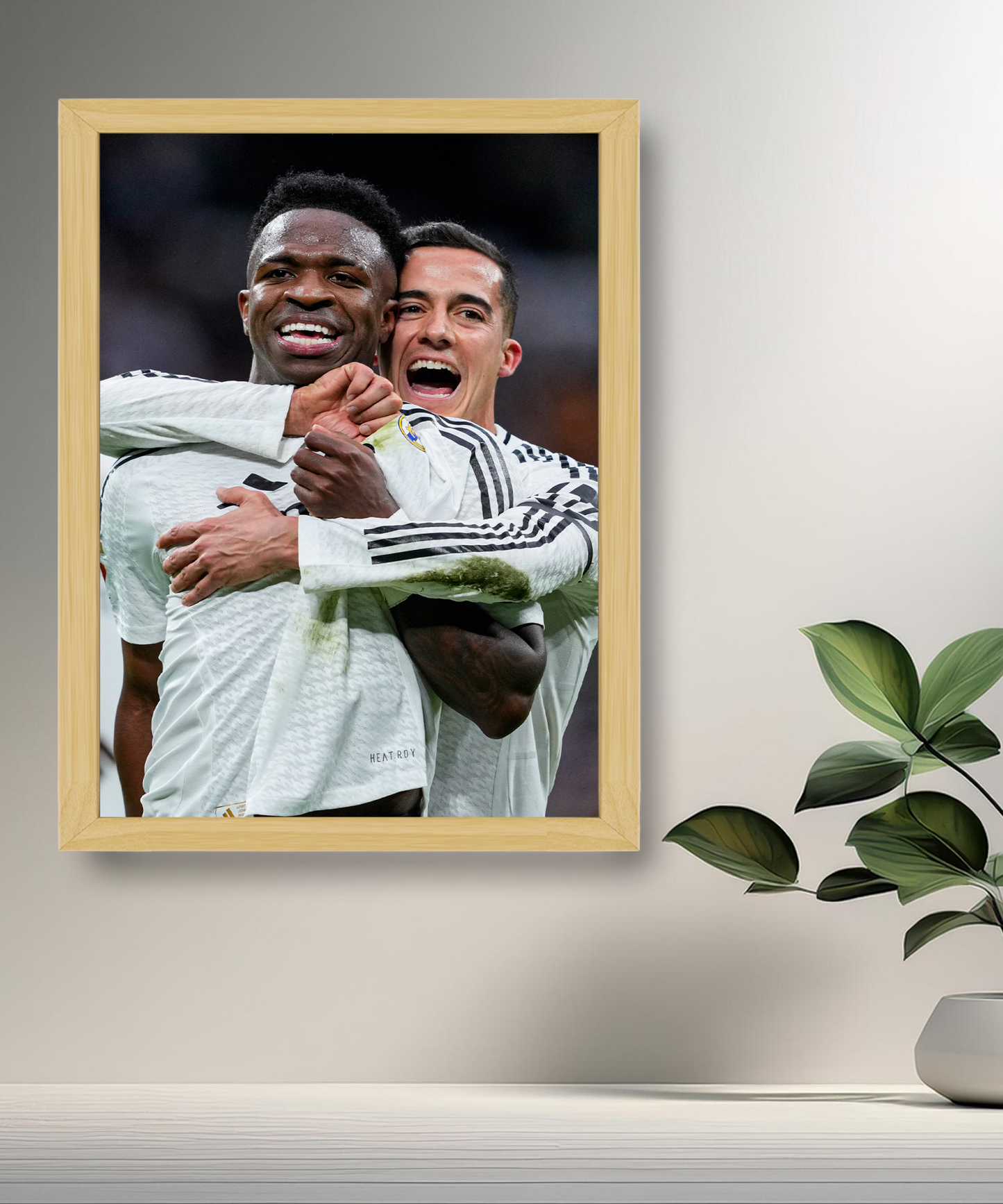 Cadre photo de Vinicius JR x Vasquez
