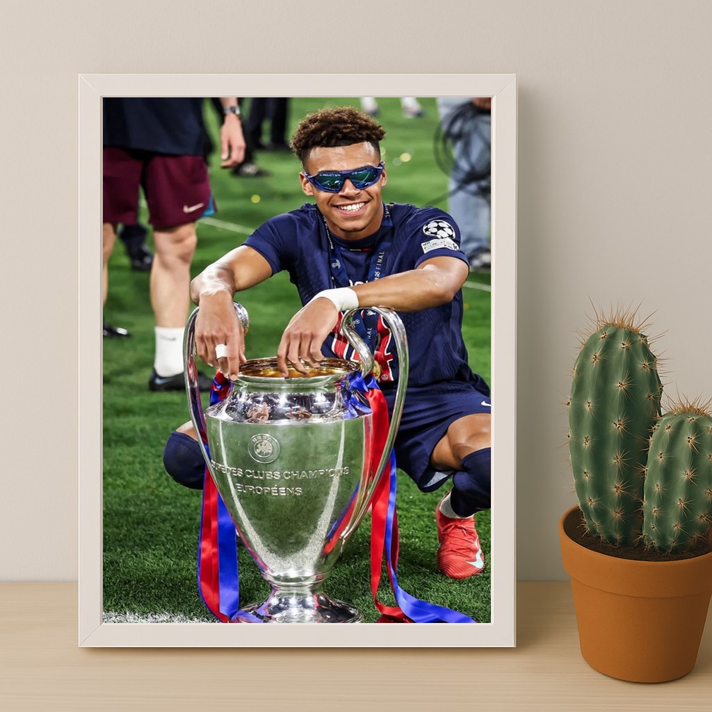 Cadre photo Désiré Doué PSG