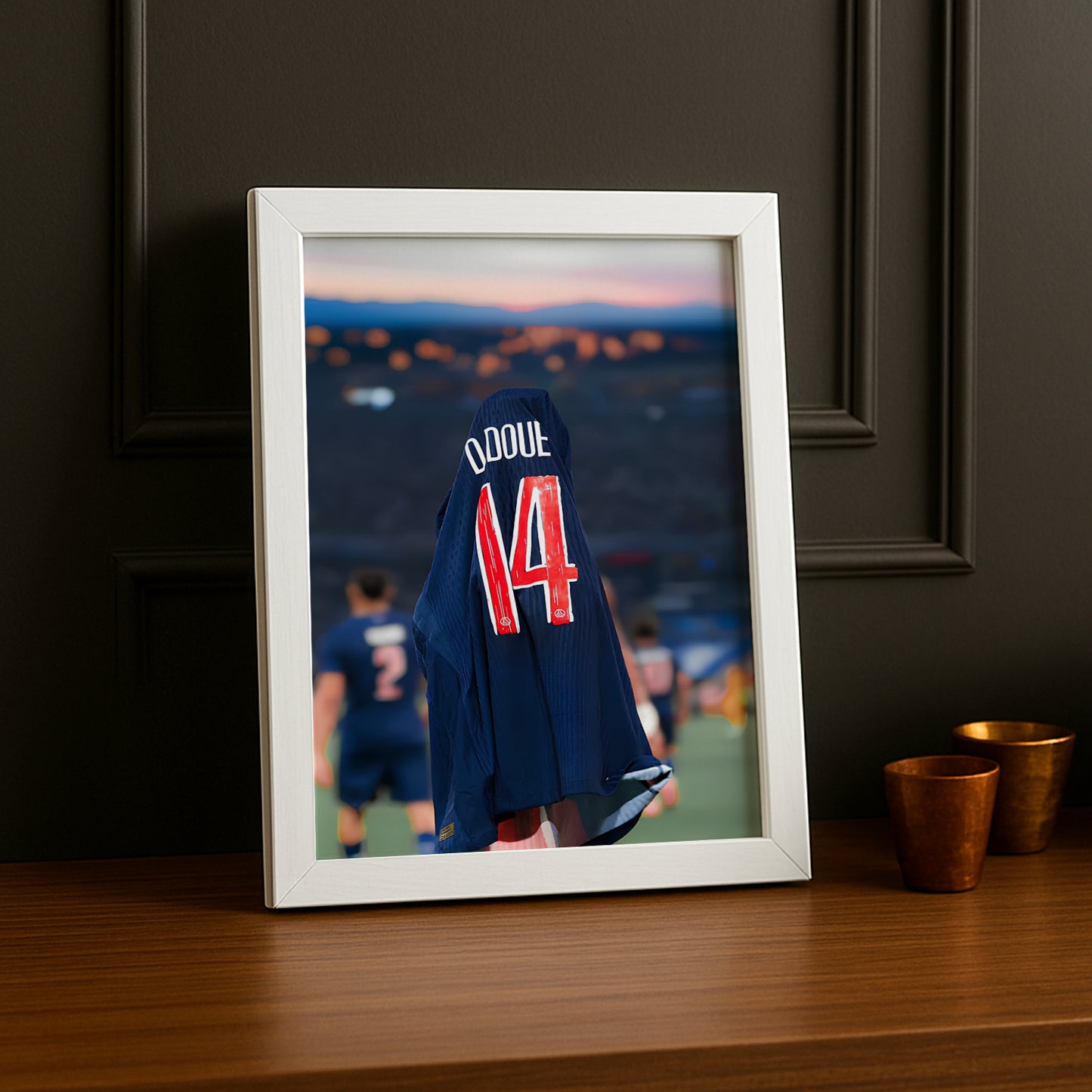 Poster encadrée Paris Saint-Germain - Désiré Doué Maillot