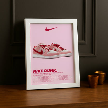 Cadre photo Nike SB Dunk Low Strangelove Skateboards