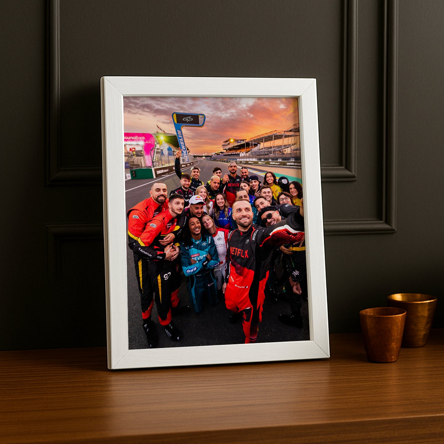 Poster encadrée GP Explorer - Selfie Squeezie