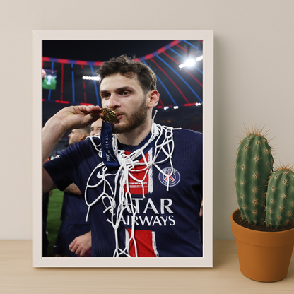Cadre photo Paris Saint-Germain LDC Kvara