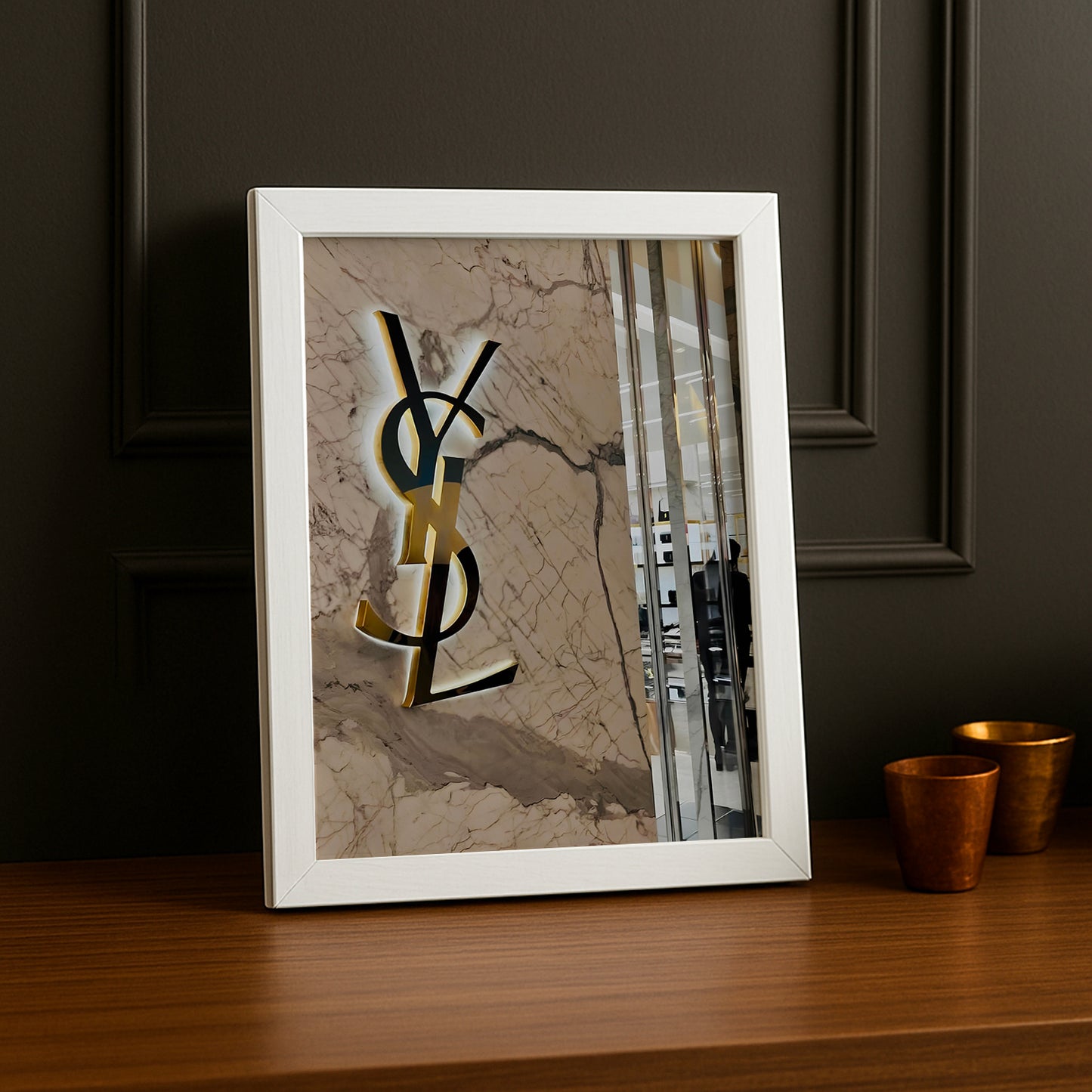 Cadre photo Yves Saint Laurent - Logo Aesthetic