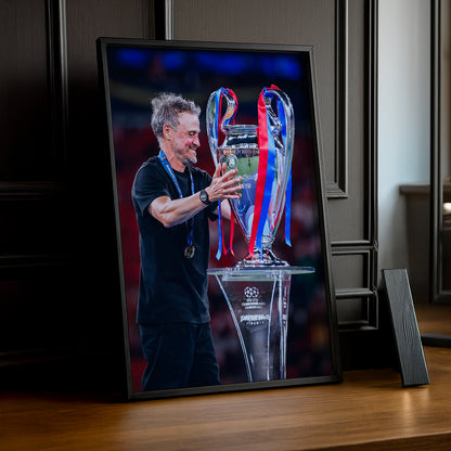 Cadre Photo Luis Enrique – Trophée Champions League 2026 | PSG TonCadre
