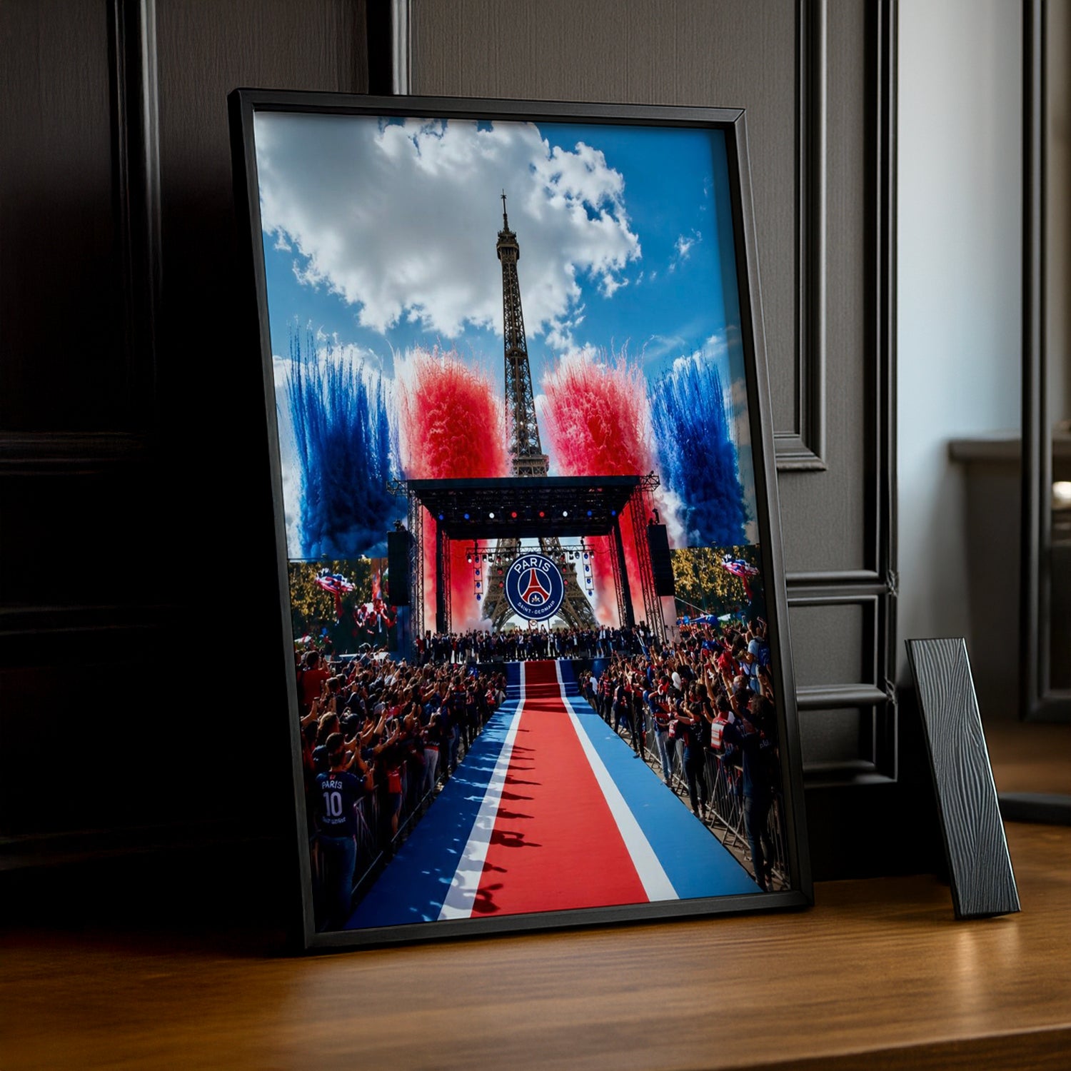 Cadre Photo PSG – Scène Tour Eiffel Tapis Rouge Parade Champions League 2026 TonCadre
