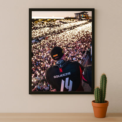 Poster du GP Explorer The Last Race - Squeezie Foule