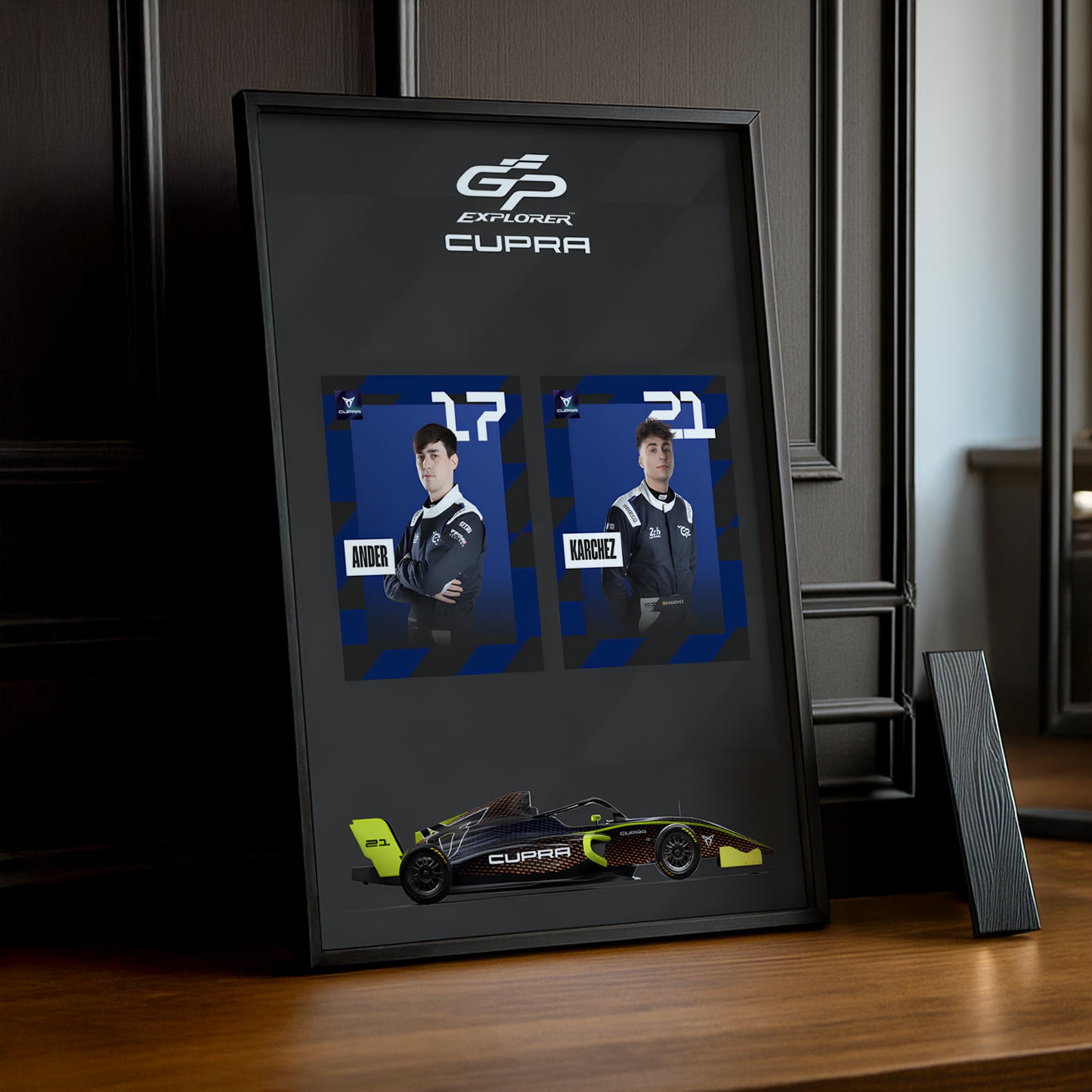 Cadre Photo GP Explorer Ander x Karchez – Monoplace Cupra | Édition Collector