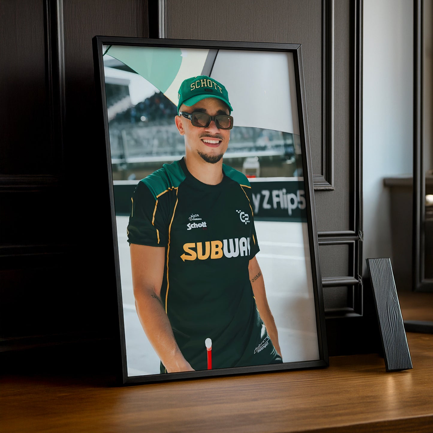 Cadre photo Mister V