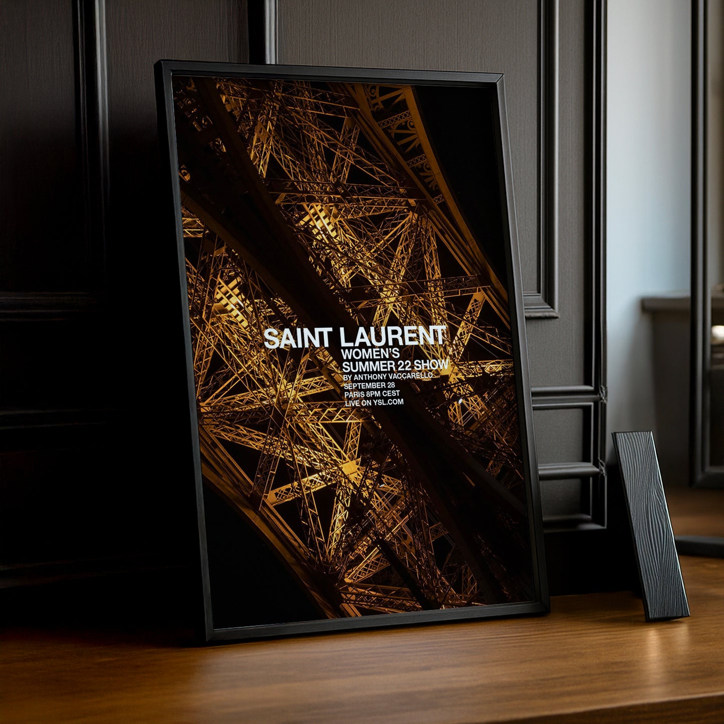 Cadre photo Yves Saint Laurent - Women's Summer 22 Show