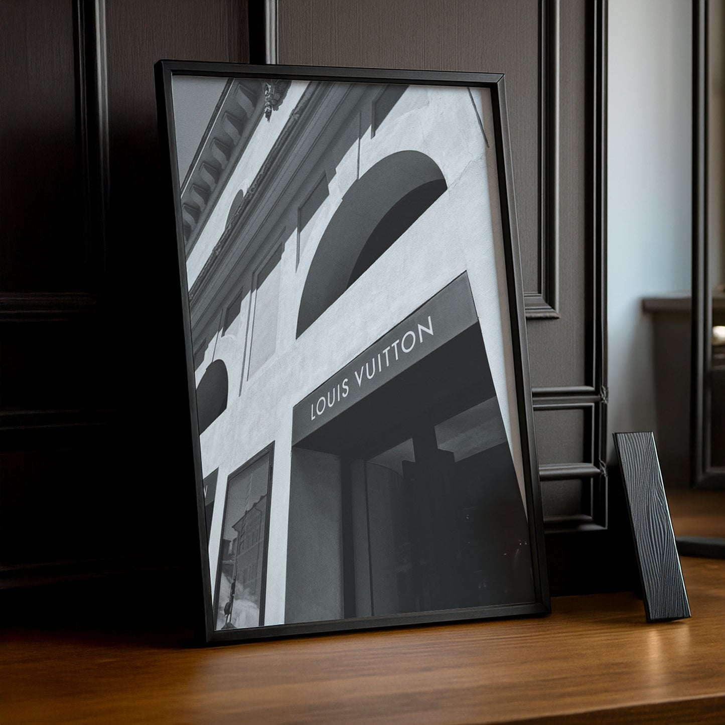 Cadre photo Louis Vuitton devanture Paris
