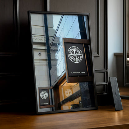 Cadre photo Stone Island devanture